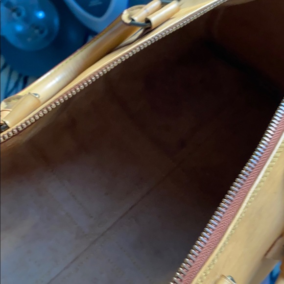 100% Authentic Louis Vuitton Duffel Bag! - Picture 5 of 6